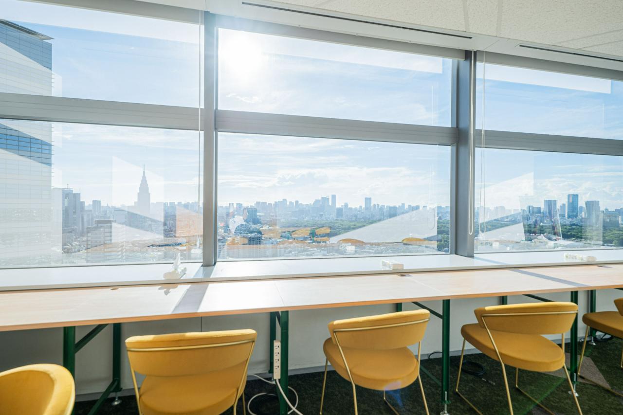 テックファームホールディングス株式会社 求人画像1