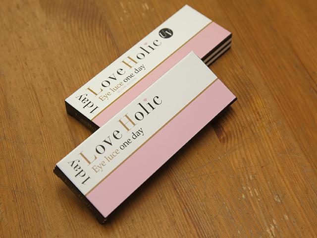 同社が販売しているカラーコンタクト『Love Holic』。設立から活動の幅をどんどん広げてきている。