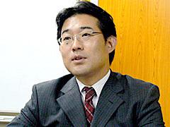 管理部 部長　鈴木氏