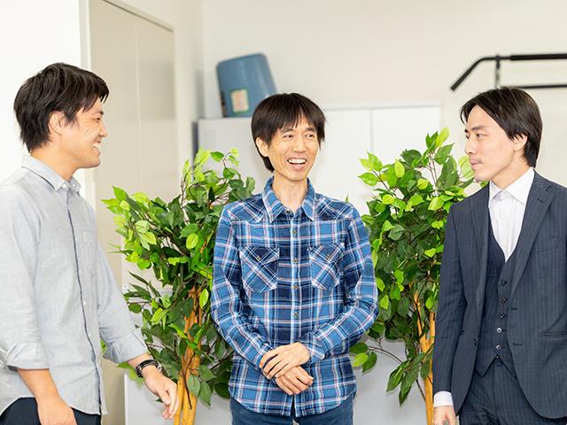 穏やかな雰囲気が特徴の同社。フラットで風通しの良さから、年次や年齢に関係なく意見やアイデアを出しやすい。