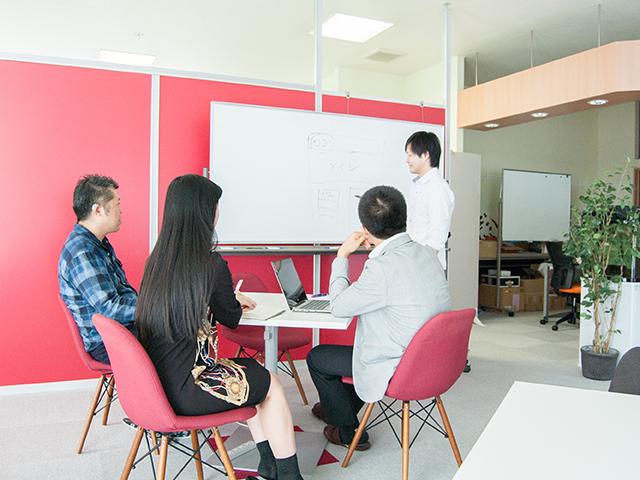 デザインはもちろん、開発やSEOやWebマーケティングなども対応可能。HPなら全て対応できる部分が強みだ。