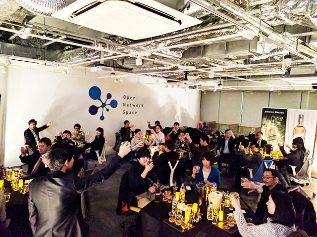 自社開催のイベントだけでなく、様々なお酒に関するイベントにも積極的に参加しているという。お酒好きにはたまらない職場だろう。