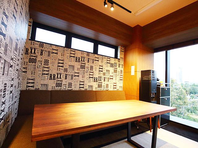 残業はなく、有給取得率も100%だという。社員の働きやすさを向上することでお客様へのアウトプットの質も上げていきたい考えだ。