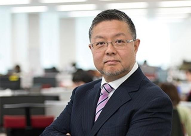 代表取締役社長　仁司 与志矢氏