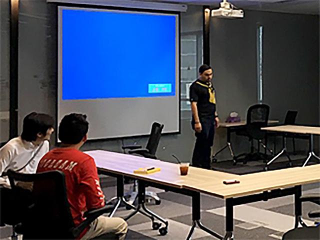 日本国内やアジア圏のKOLを一括管理し、顧客の要望に合わせたKOLをアサイン。SNSを通じて日本を海外に発信するWEBマーケティング事業を展開している。