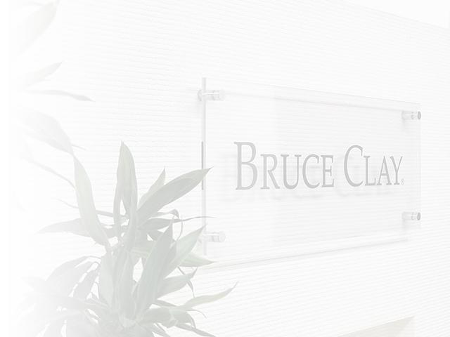 「社員とその家族が心身ともに健康で豊かになれるよう、会社としてサポートしていきたい」という経営陣の想いと、社員全員の声から発案された、さまざまな社内制度がある。