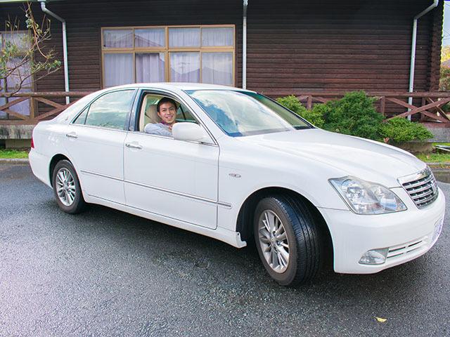 社用車やシェアオフィスなど、生活面を支援する福利厚生を用意し、離島デビューをサポート。