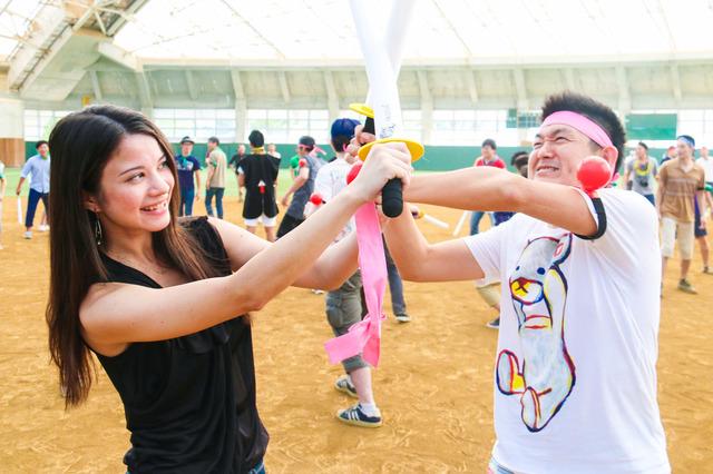 看板商品の『チャンバラ合戦』は、社員旅行・社員研修などの場面はもちろん、自治体で地域の戦国武将をなぞらえた親子イベントでもお引き立て頂いております。