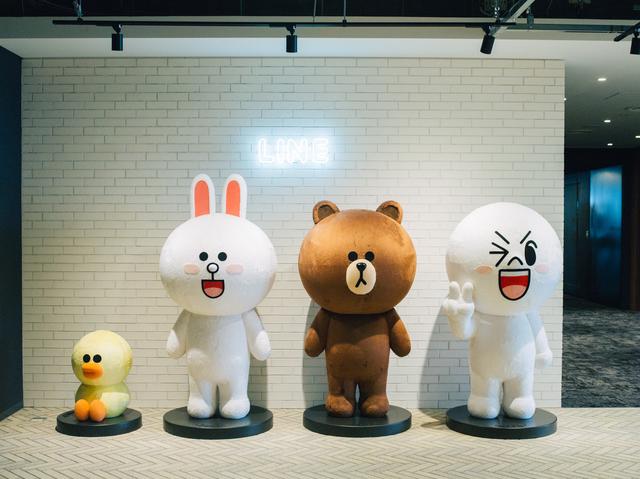 オフィスは博多駅から直結・徒歩5分の好立地です。界隈では技術イベントも盛んで、自社Meetupも行っています。