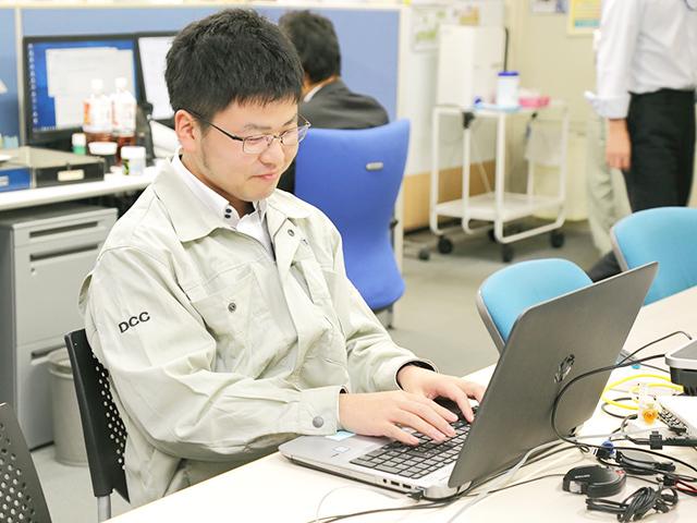 電力中央研究所の協力会社として、各研究所で用いるシステム開発や情報インフラの構築、ネットワークの運用などのサポートを行う目的で設立された。