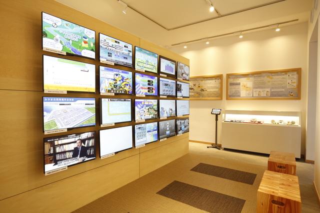 見た目の"わかりやすさ"にこだわったデザイン性の高い製品画面が特長です