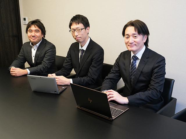 STAIRIZEとは、“Stair（階段）＋Rise（駆け上がる）＋Z（最高の景色を求めて）”の意味。