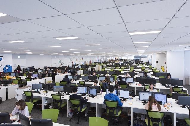 平均年齢が29歳と若い社員が多く活躍しています。社内も風通しが良く活気のある職場です。