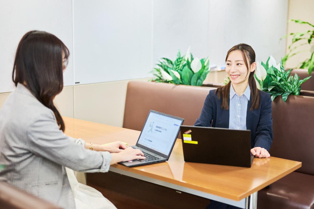 株式会社ライトアップ 求人画像1