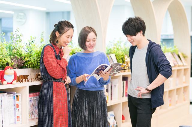 チームワークも大切にしながら、楽しく全力で仕事をしている。雰囲気の良さも同社の魅力の一つ。