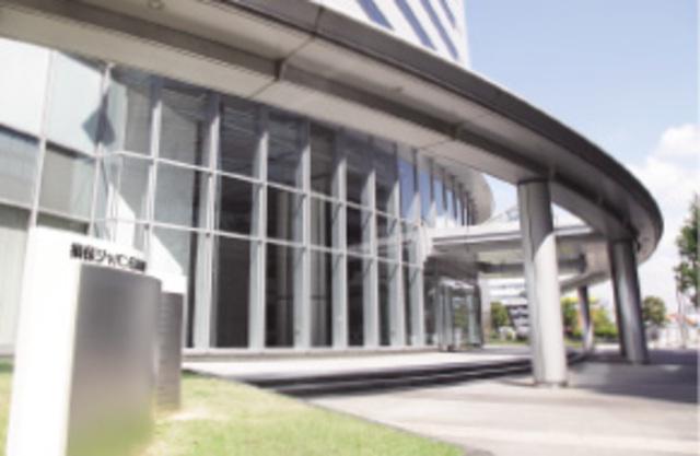 本社エントランス