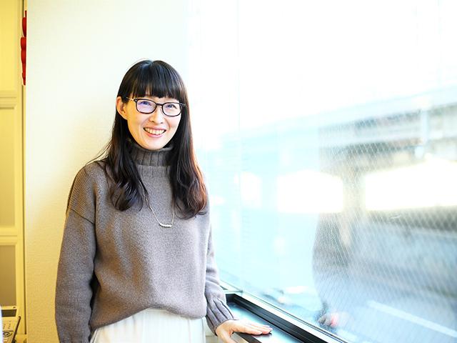 デザイナー
ユーザーからの声がダイレクトに届くため、大きなやりがいを感じていると話してくれた。