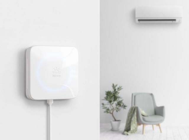 Remoは、家電製品をインターネットとつなぎ、スマートフォンなどからコントロールできるようにする革新的なIoTデバイス。