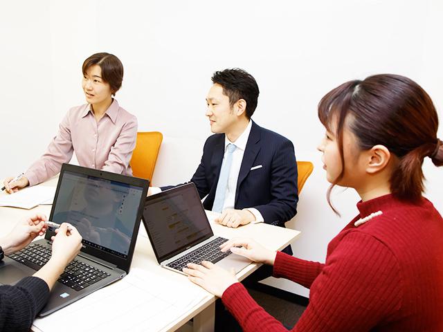 フレックスタイムや在宅勤務の制度も整え、社員の働きやすさを高めているという。