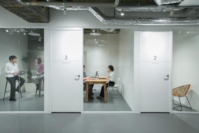 ”すべての人に金融経済教育を。”というビジョンを掲げ、年間255講座を無料で開講するなど様々なチャレンジを続ける。