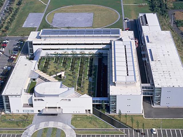 同社の強みの一つとして、ハイスペックな施設環境が挙げられる。ここではがん原性試験をはじめとする長期試験にも対応した大規模施設を保有している。
