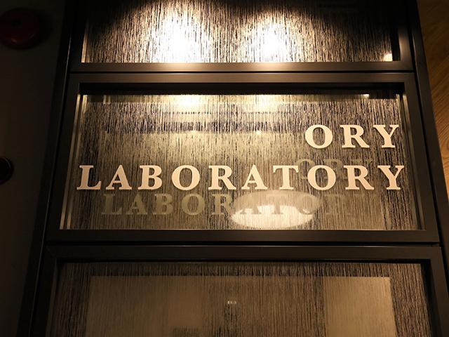 同社は、社会参加に課題を抱える人々のサポートツールを開発するテックカンパニーだ。