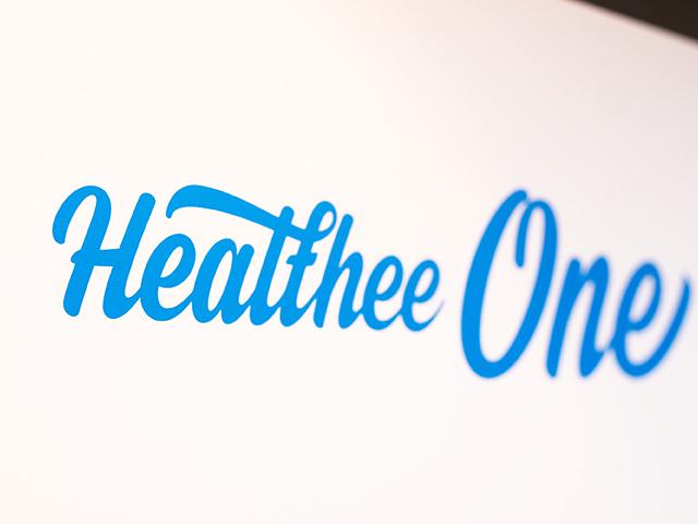 日本の医療業界の課題を解決するべく、様々なサービスを運営しているテクノロジースタートアップだ。