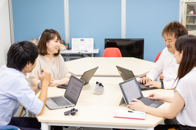 部門の垣根なく相談できる環境です！