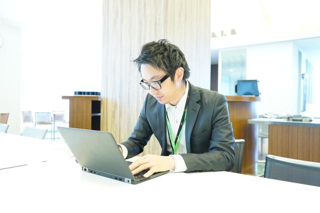 天王洲オフィスの1階はランチやカフェとしても使える他、集中して仕事をしたり打ち合わせとしても活用。