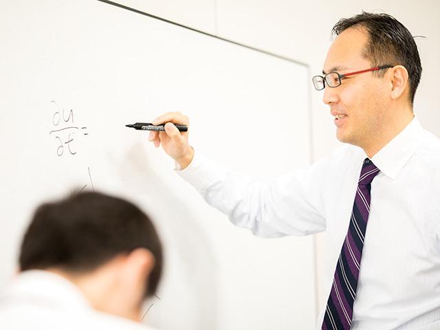 公共の研究機関や大学、建設コンサルタント会社などの依頼を受けて、ハザードマップの作成などを支援している。