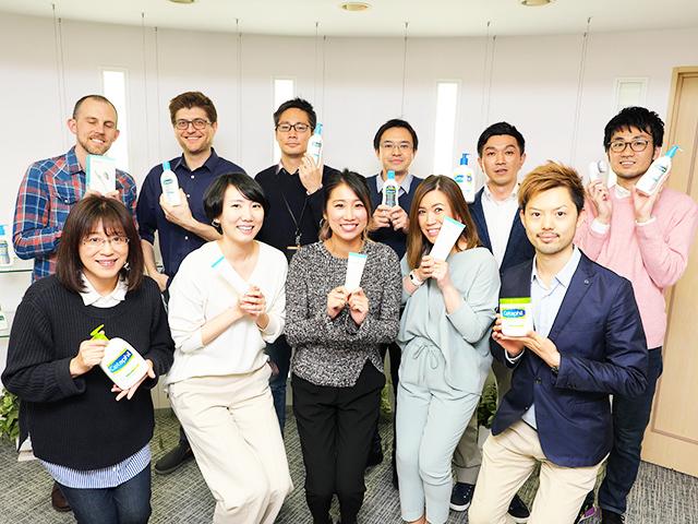 外資系企業である同社には、常勤の外国人社員のほかスイスやアメリカのヘッドクォーターからのビジターがよく訪れてくる。