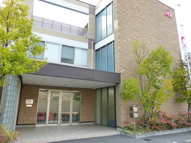 愛媛県に本社を構え、四国に複数の支社・営業所を持っている。