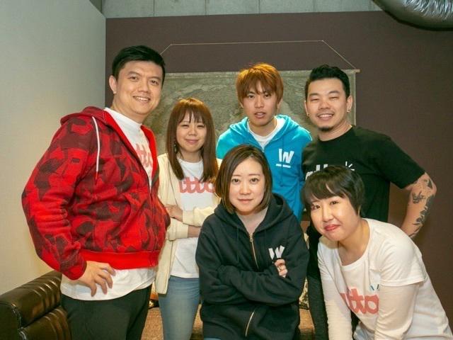 デザイナー、プロダクトマネージャー、データサイエンティスト、QAメンバーのプロダクトチーム