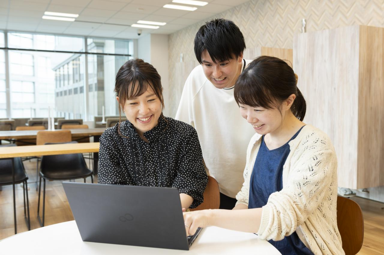 株式会社ラクス 求人画像1