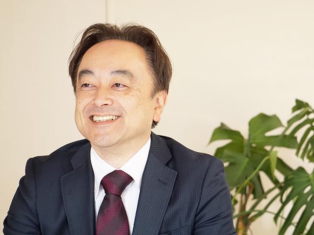 代表取締役　富山孝治