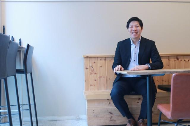 代表取締役　持田 源之氏
技術者が楽しく成長できる会社をつくることを目指している。持田氏自身もエンジニアとして高い技術を持っており、技術が大好きという筋金入りの技術者だ。