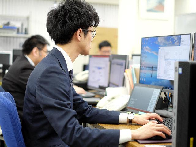 現在、テクノソリューションが力を入れているのがヘルスケア分野。健康登山アプリの開発以外にも、臨床試験で学んだ「睡眠」の知識を活かして、日露共同での睡眠改善サービスの開発にも取り組んでいる。さらに、複数の介護事業者との共同研究では「認知症予防」にも積極的に挑んでいる。