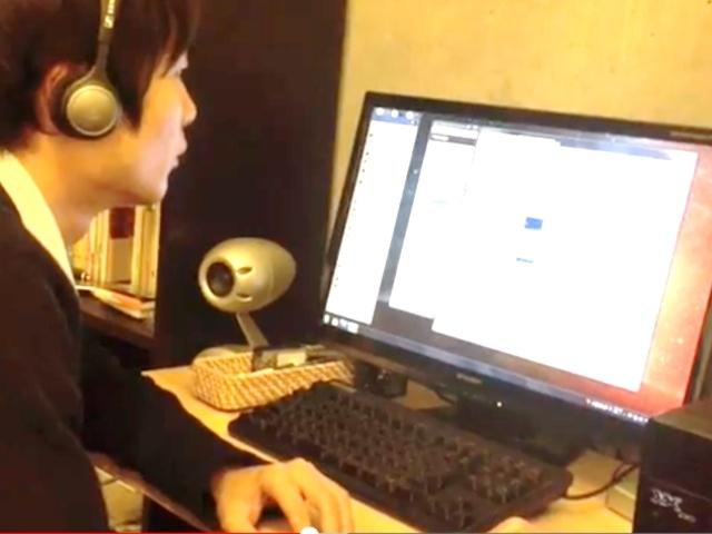 リモートユーザテスト実施風景（マイクで音声を録音しながら調査対象のWebサイト/アプリを利用し、その様子を録画して調査します）