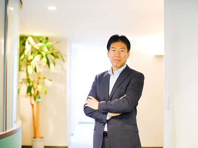 取締役　石塚 俊和氏
石塚氏自身も元エンジニア。クライアントとの信頼関係を構築し、次のプロジェクトにつながることがやりがいだと語る。