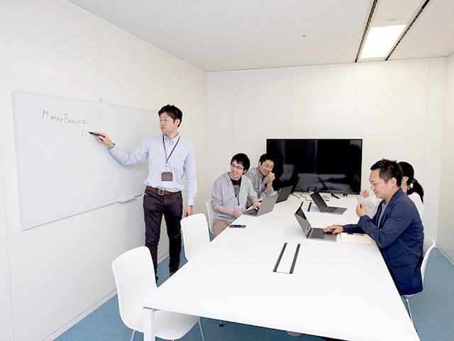 今後はトークンエコノミーへの展開やクラウドファンディングなど、様々な可能性を秘めている。やりがい十分な仕事だろう。