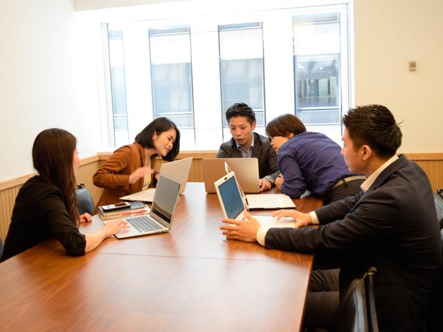 グループ企業と連携をしながら、エンジニア人材にとっての働きやすさを追求している。