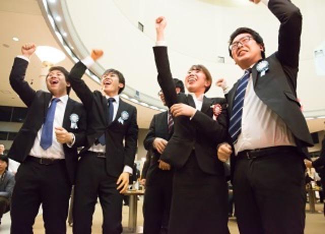 手を挙げれば、挑戦できる環境の同社。当事者意識を持って意欲的な社員も多い。