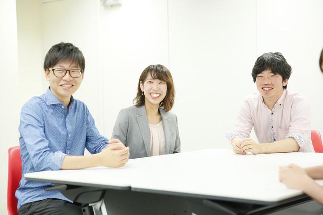 普段からメンバー同士のコミュニケーションが多い同社。キャリアや業務環境、公私含めた悩みの相談など会話するシーンが多いのも特徴だ。