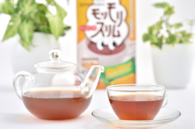 日本で一番売れている自然美容健康茶！
当社を代表する商品である「モリモリスリムシリーズ」は、5年連続通販市場　ブレンド健康茶部門で売り上げNO.１を記録中です。

※ドリンク以外のプーアル茶、杜仲茶、黒豆茶、ゴボウ茶、マテ茶等の複数の素材を用いた健康訴求のお茶（緑茶、紅茶、麦茶を主要素材としたものは除
く）市場における 2015 2019 年度 の ブランド別 売上実績（ TPC マーケティングリサーチ調べ