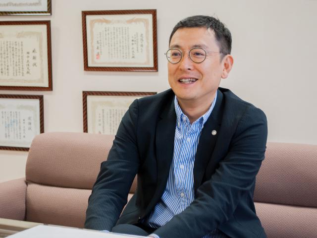 代表取締役社長　田中 康之氏

