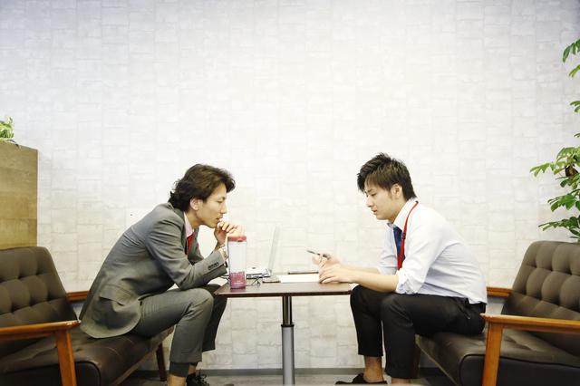 社名の“H2”は、“HUMAN×HAPPY”から名付けている。