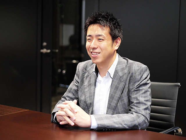 代表取締役CEO・上野由洋氏
「上野由洋」で検索してみてください。
仕事内容やTBSの出演番組等が出てきます。