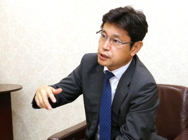 代表取締役社長　樺澤　利幸氏
