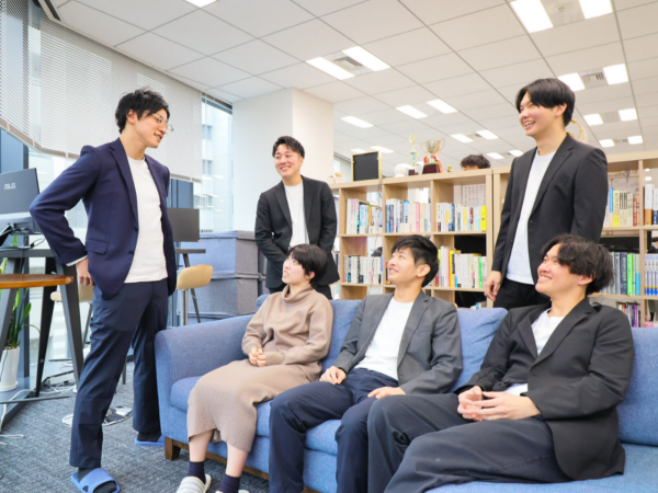 募集している求人：セールスマーケティング（リーダークラス）IPO準備中/新宿御苑前駅隣接/電話対応なし