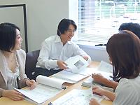 元気なメンバーがそろう社内